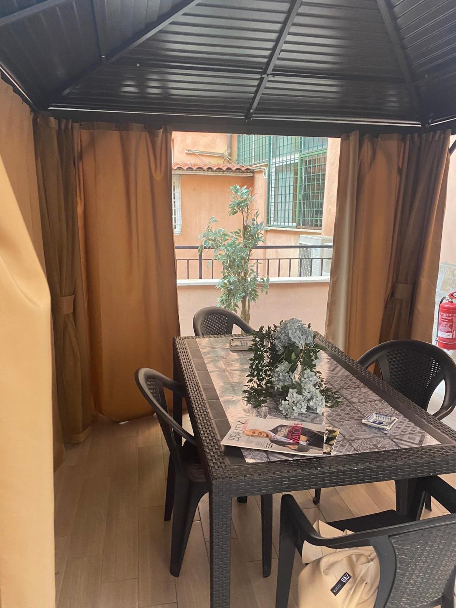 Condotti Apartment Рим Екстер'єр фото