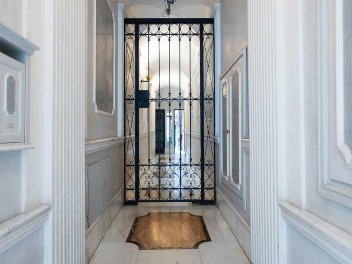 Condotti Apartment Рим Екстер'єр фото